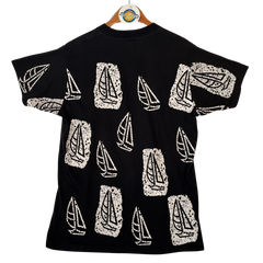 Neon Sailboat Graphic Tee 'Keebentton Saipan' - VTG