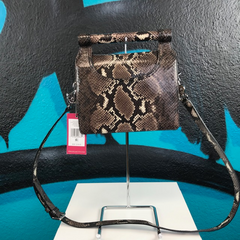Vince Camuto Beck Shoulder Bag