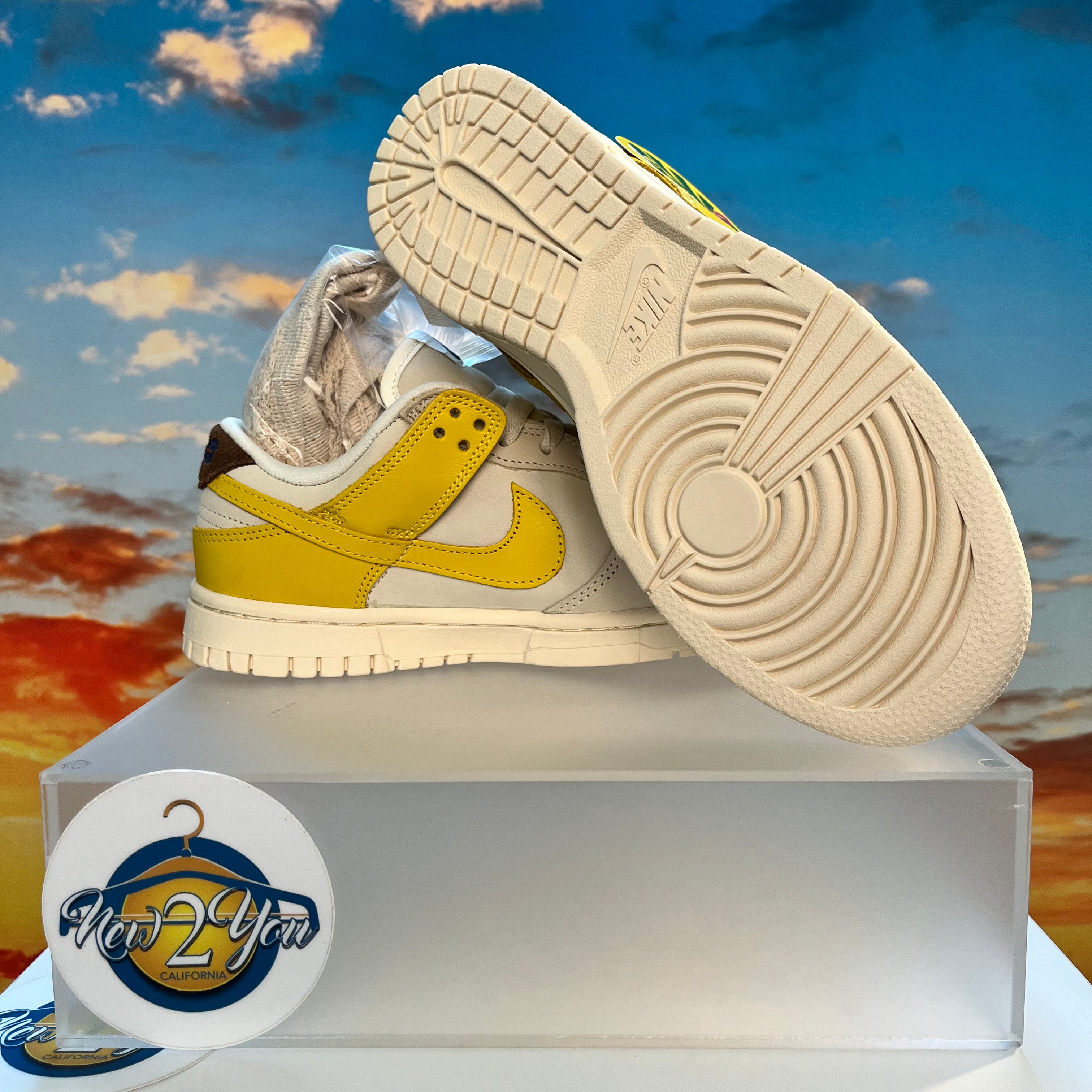 Nike Dunk Low LX Banana (W)