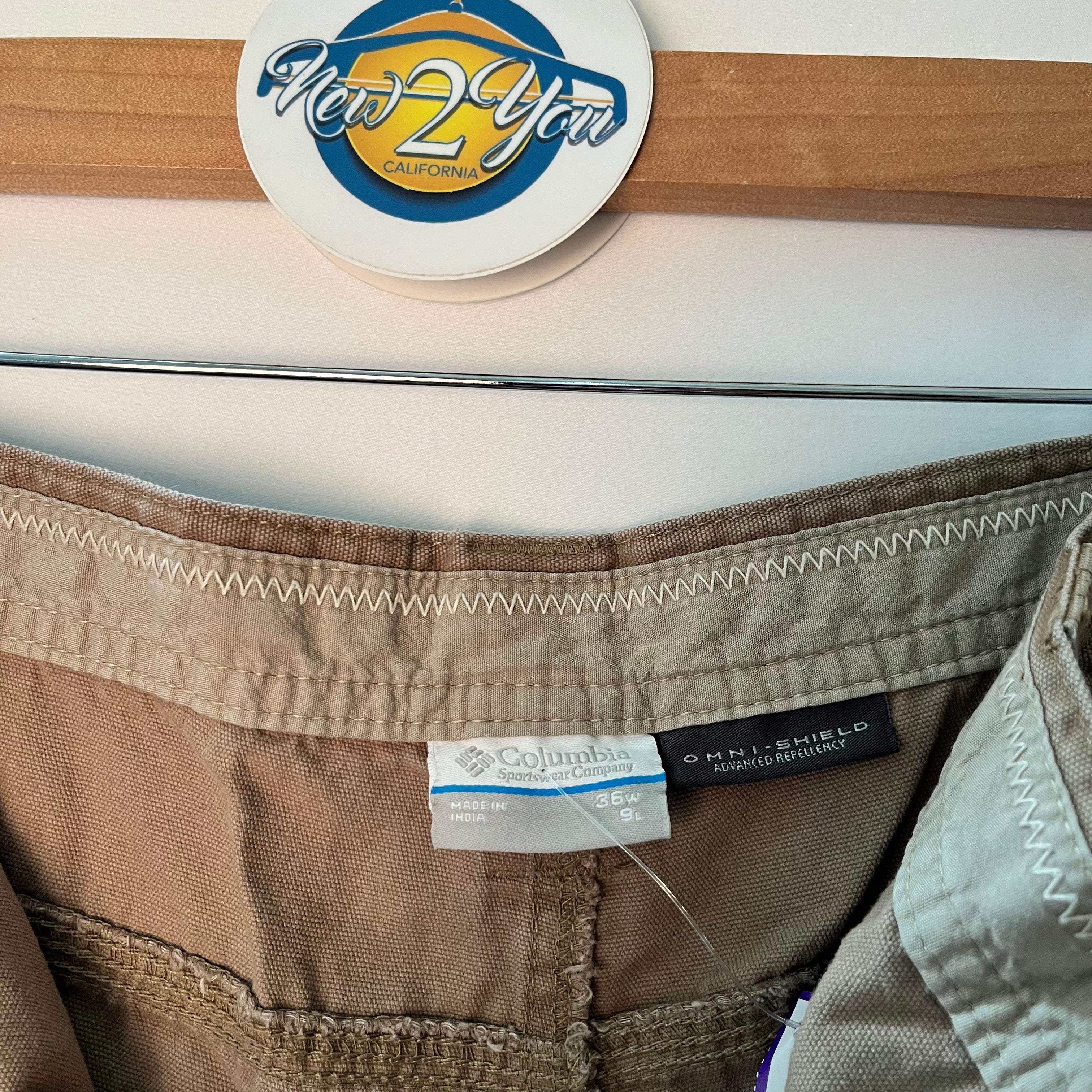 Columbia Tan Khaki Cargo Shorts