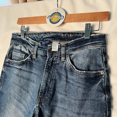 H&M Medium Paneled Jeans