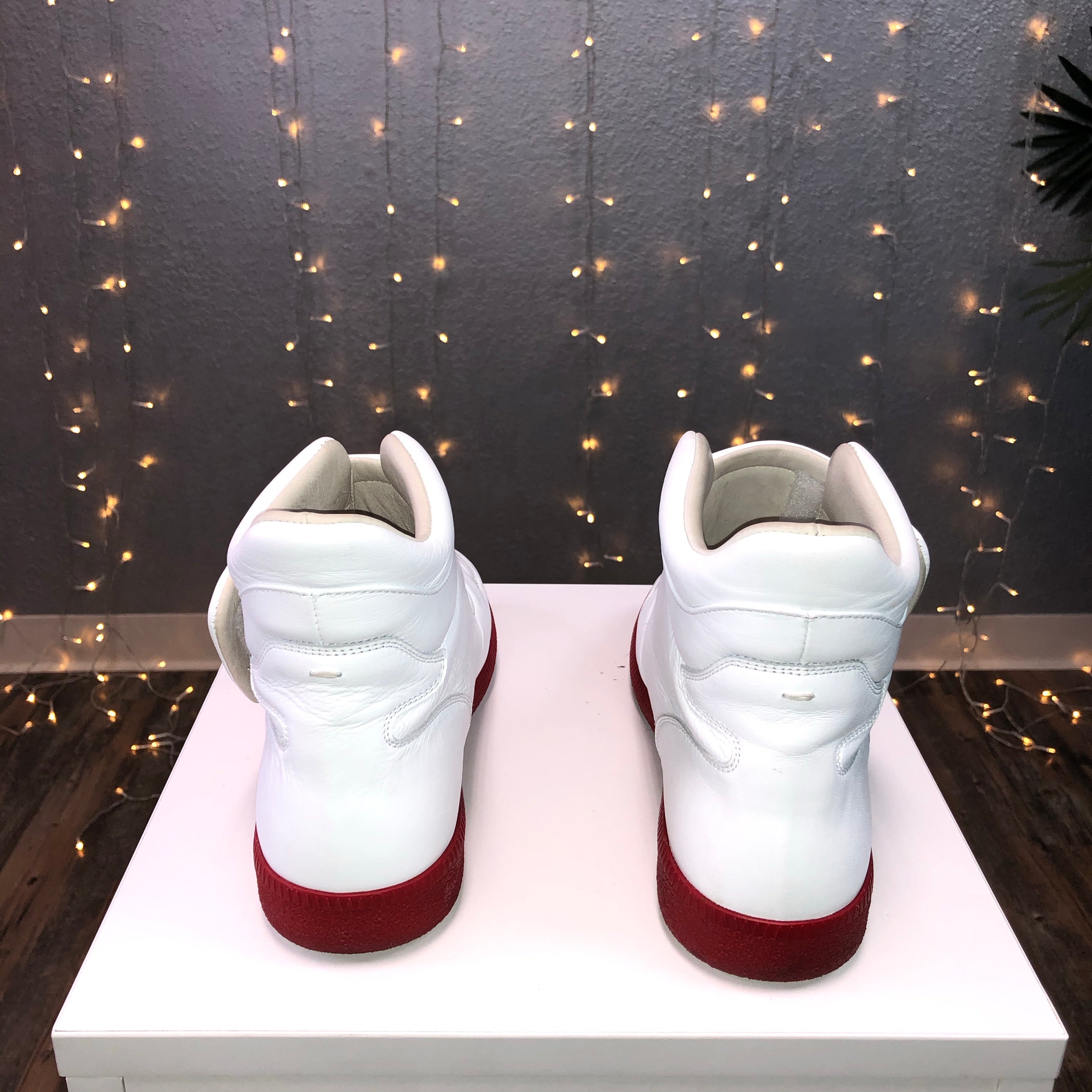 Hi-Top Double Strap Shoes Future White with Red Soles (Maison Margiela)